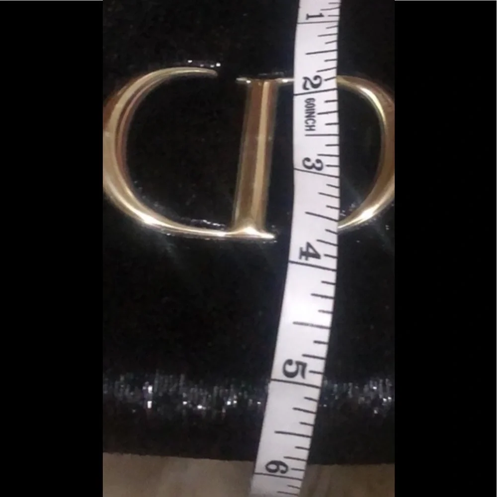 - ❤️- ❤️Dior makeup pouch with chain - Picture 8 of 14